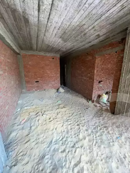 https://aqarmap.com.eg/ar/listing/5722322-for-sale-cairo-helwan-hadayek-helwan-el-eshrein-st