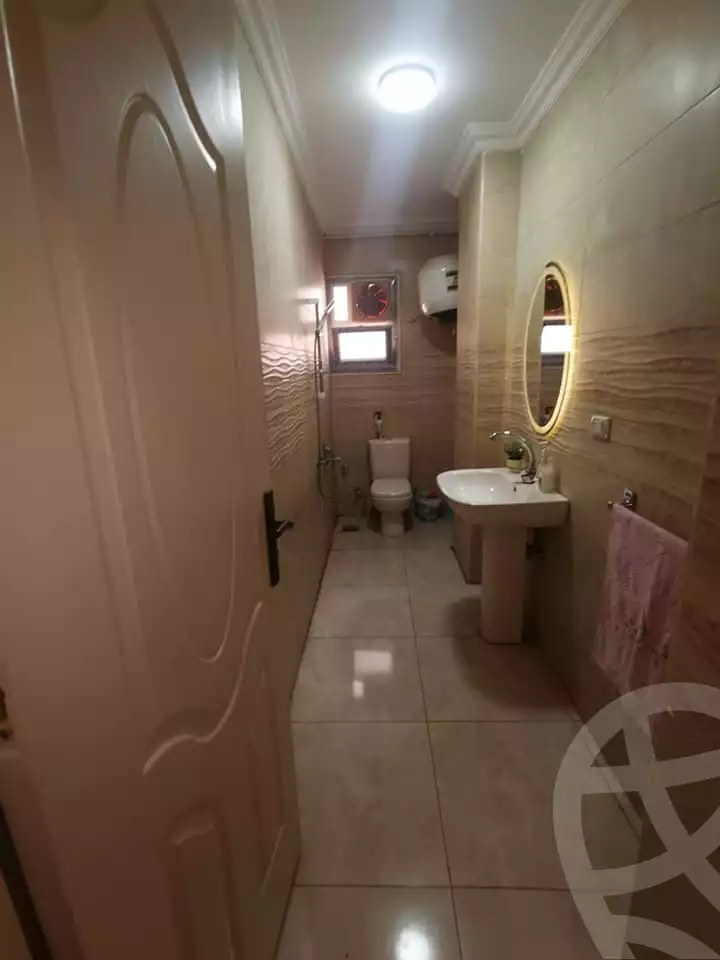 https://aqarmap.com.eg/en/listing/5722327-for-rent-cairo-mokattam-el-hadabah-el-wosta-rd-lmbhth