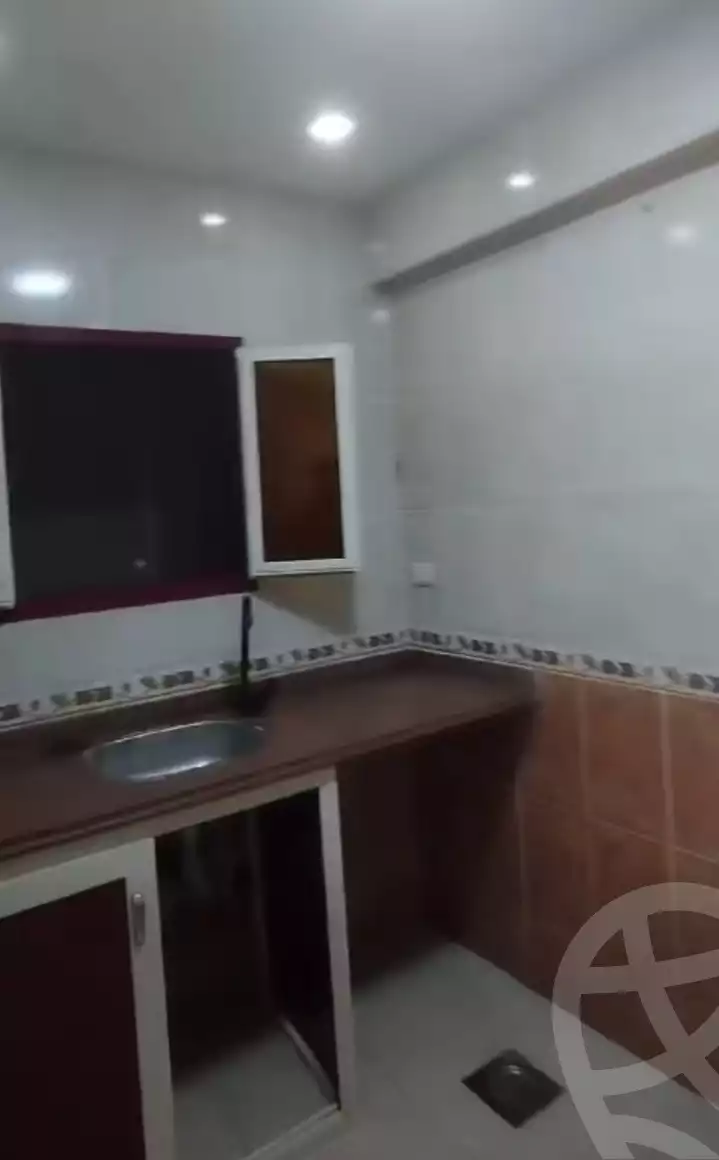 https://aqarmap.com.eg/en/listing/5723667-for-sale-alexandria-l-jmy-el-hanouvel-amr-ibn-el-aas-st