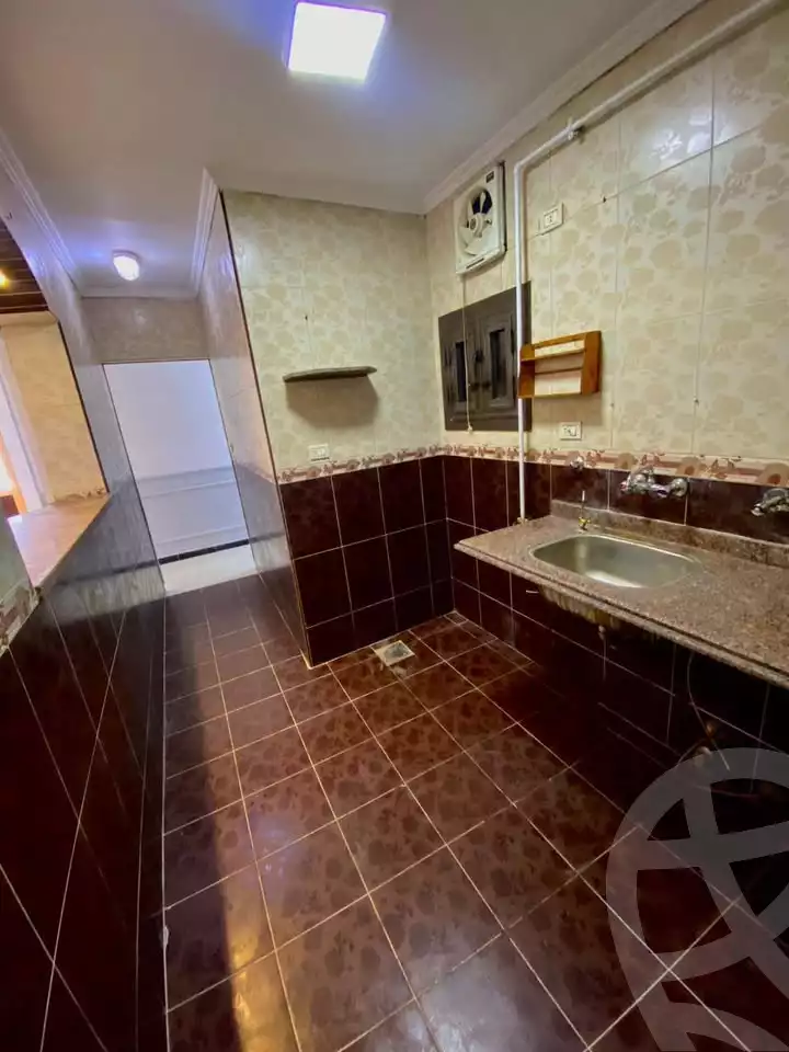 https://aqarmap.com.eg/ar/listing/5724446-for-sale-alexandria-llbn
