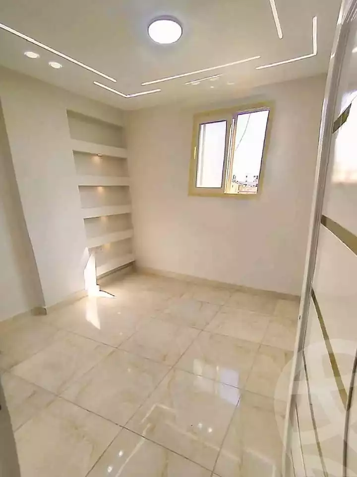 https://aqarmap.com.eg/ar/listing/5725102-for-sale-alexandria-l-jmy-el-hanouvel-abo-bakr-el-sedeek-st
