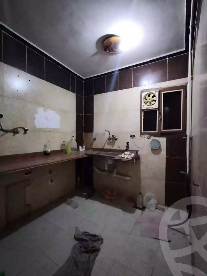 https://aqarmap.com.eg/ar/listing/5726058-for-sale-alexandria-l-jmy-lbytsh-al-kaada-st