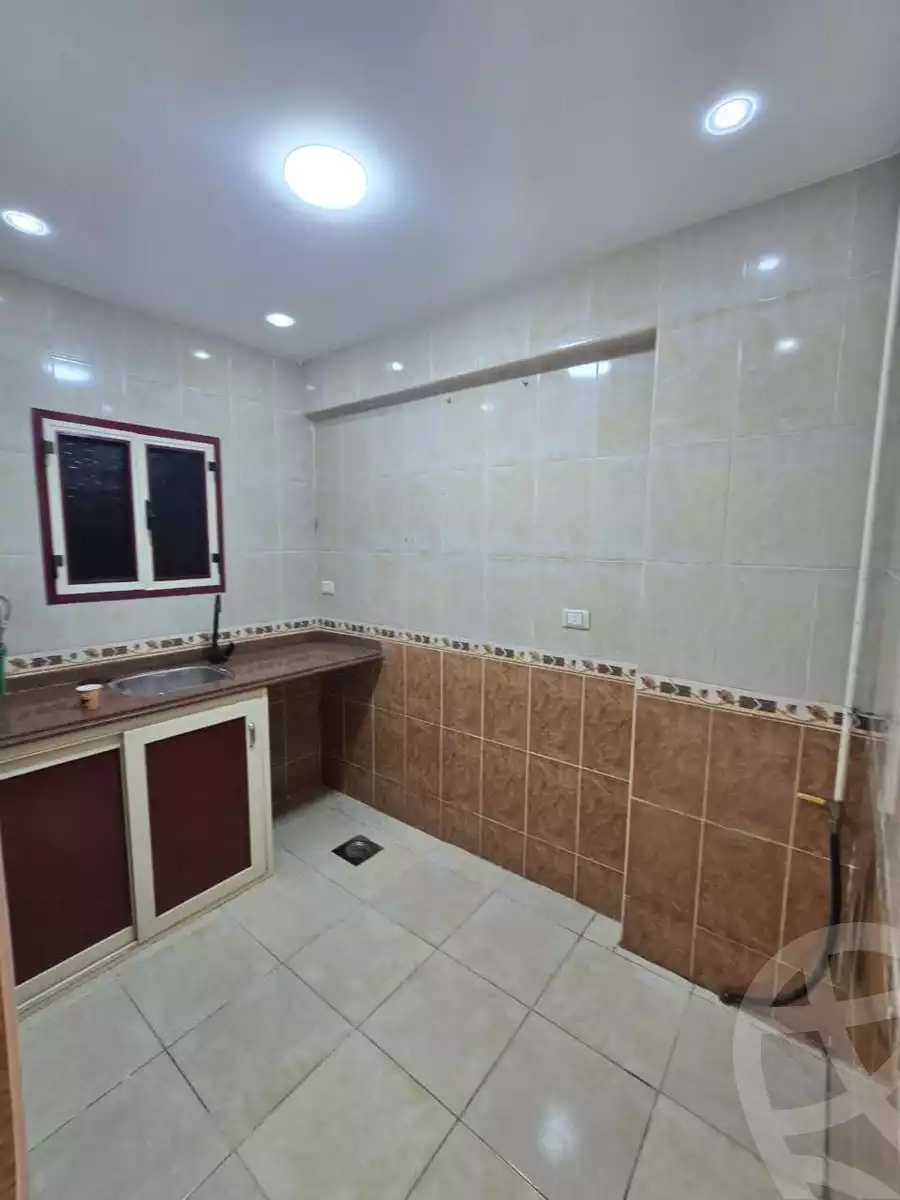 https://aqarmap.com.eg/en/listing/5726195-for-sale-alexandria-l-jmy-el-hanouvel-amr-ibn-el-aas-st