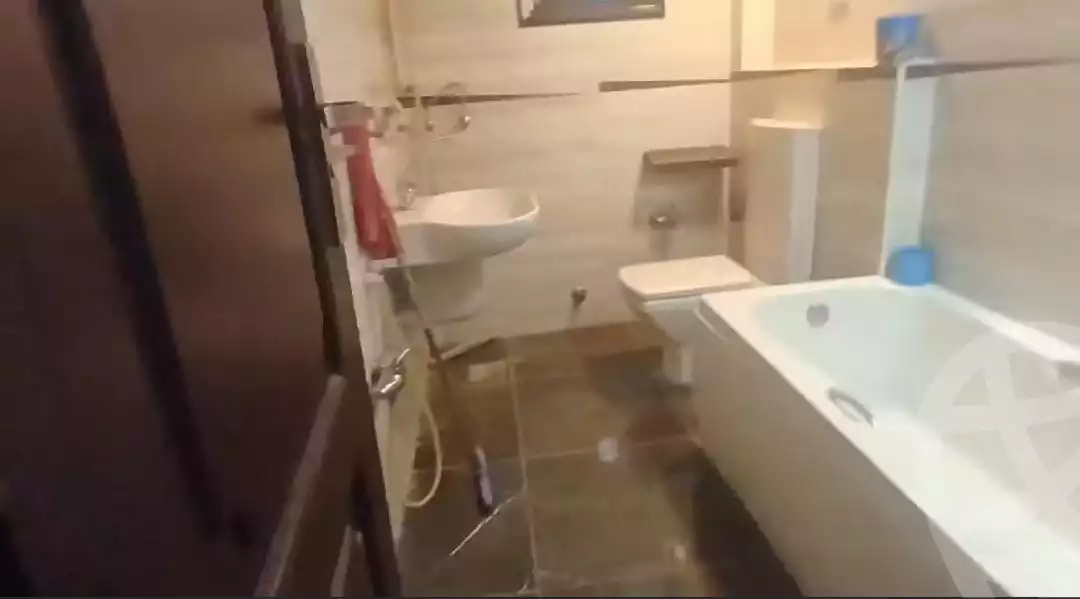 https://aqarmap.com.eg/ar/listing/5726840-for-sale-cairo-hadayek-el-koba-hamamat-el-koba