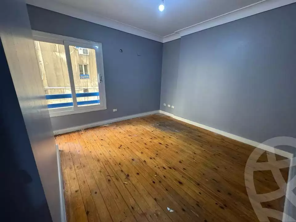 https://aqarmap.com.eg/en/listing/5731350-for-rent-alexandria-zezenia