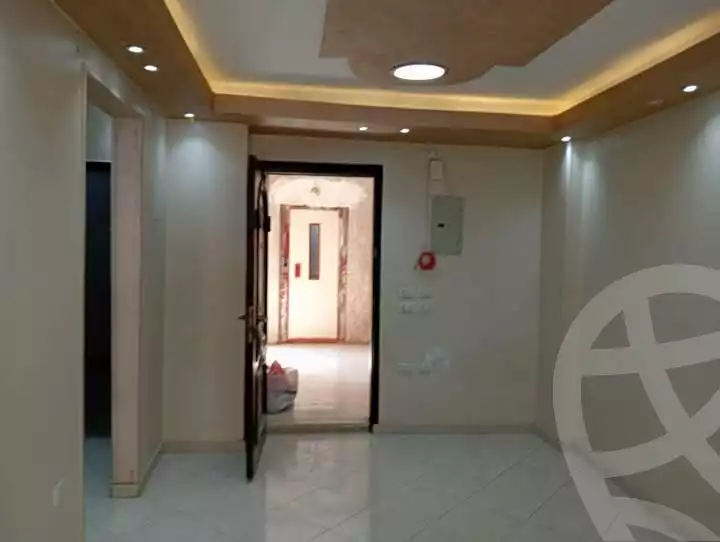 https://aqarmap.com.eg/en/listing/5732730-for-rent-cairo-faisal-kafr-tohormos-queen-nazli-st