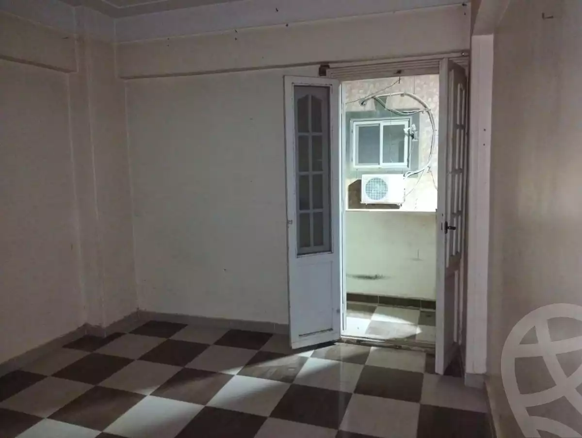 https://aqarmap.com.eg/ar/listing/5734892-for-rent-alexandria-l-jmy-el-kilo-21