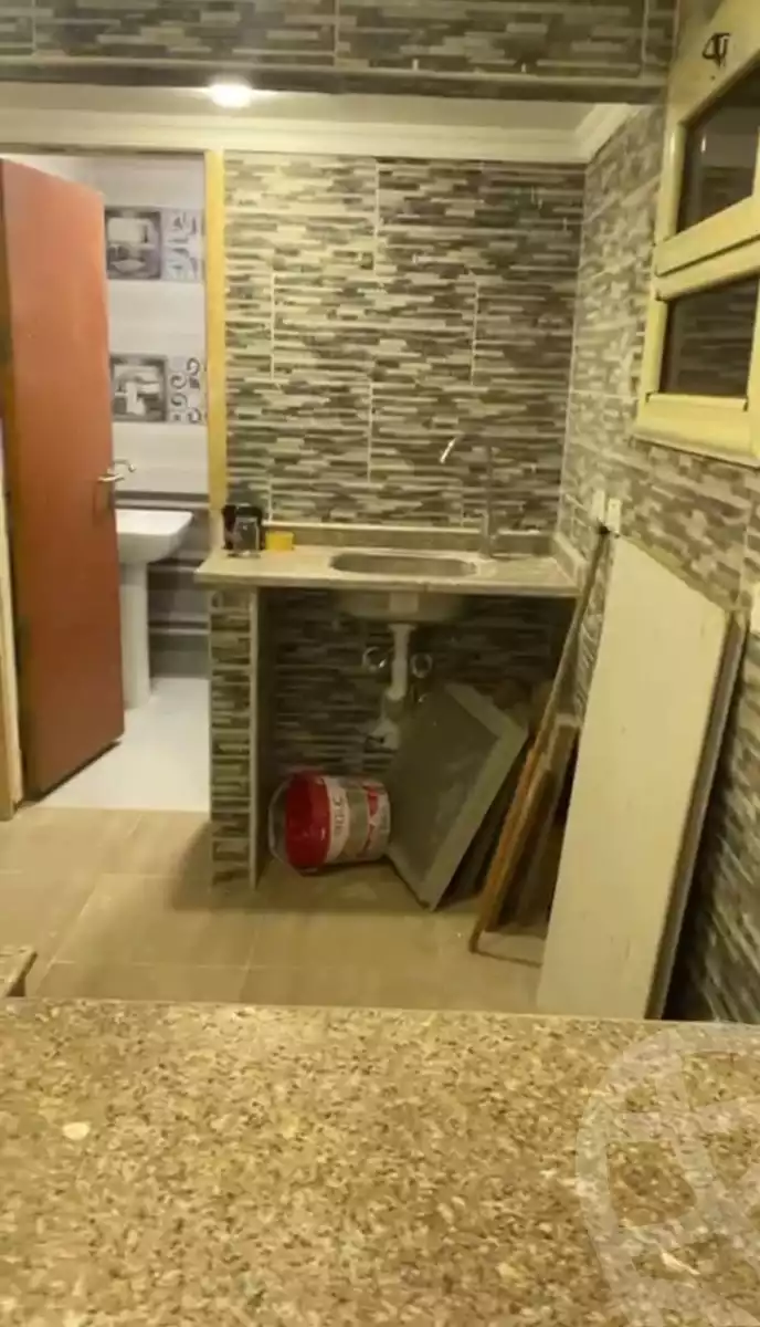 https://aqarmap.com.eg/en/listing/5735776-for-rent-cairo-mokattam-lhdb-l-ly