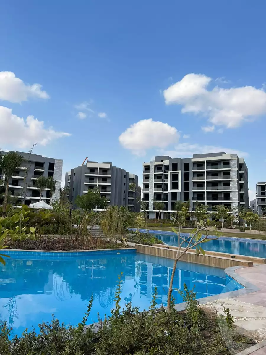 https://aqarmap.com.eg/ar/listing/5737550-for-sale-cairo-6th-of-october-hadaeq-october-kmbwnd-fy-hdyq-ktwbr-sun-capital
