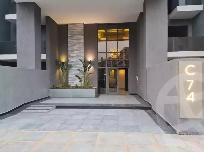 https://aqarmap.com.eg/ar/listing/5737597-for-sale-cairo-6th-of-october-hadaeq-october-kmbwnd-fy-hdyq-ktwbr-sun-capital