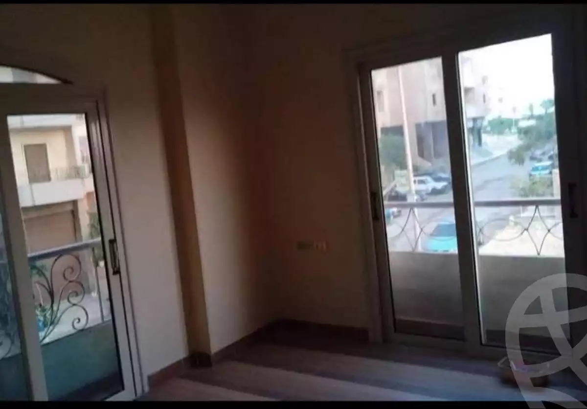 https://aqarmap.com.eg/en/listing/5737812-for-sale-cairo-mokattam-lhdb-l-ly-adly-el-melegy-st