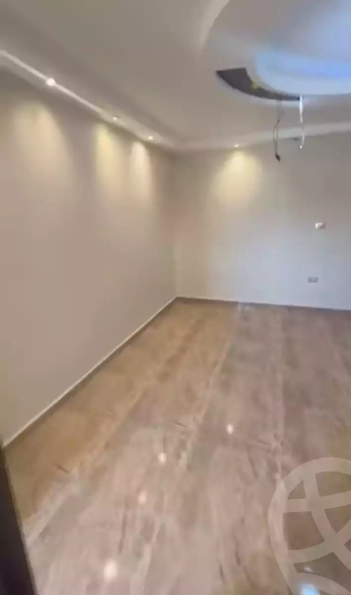 https://aqarmap.com.eg/ar/listing/5739225-for-sale-alexandria-l-jmy-el-hanouvel-abo-bakr-el-sedeek-st