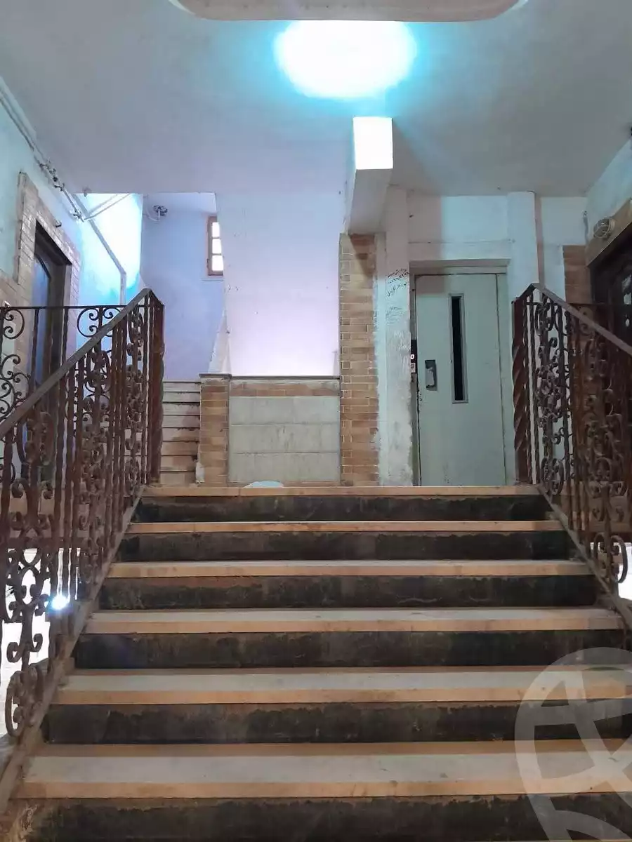 https://aqarmap.com.eg/en/listing/5739437-for-sale-alexandria-l-jmy-bw-ywsf