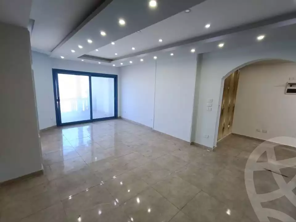 https://aqarmap.com.eg/ar/listing/5742187-for-sale-alexandria-camp-cesar-el-gaish-rd