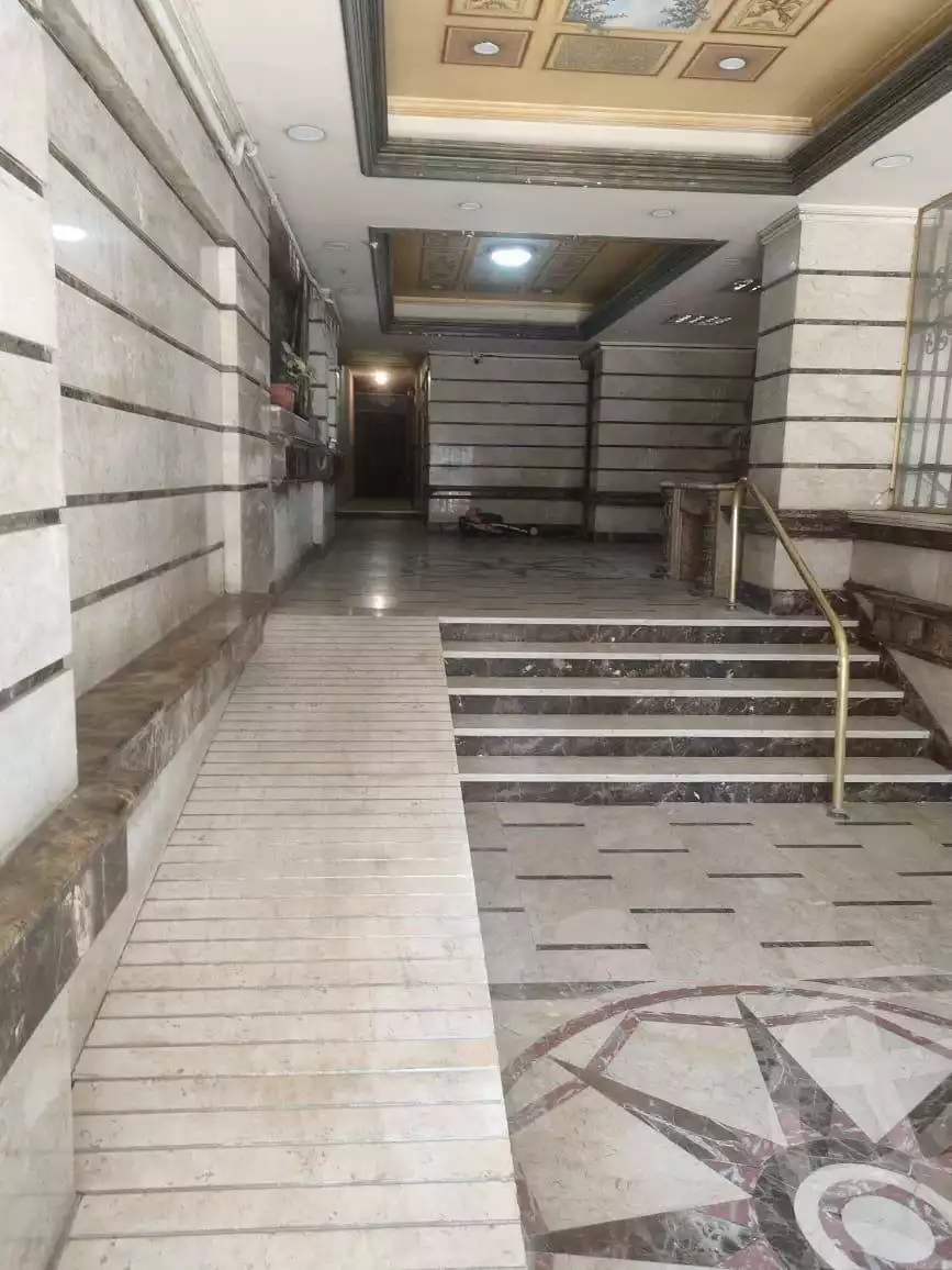 https://aqarmap.com.eg/ar/listing/5743696-for-sale-alexandria-ganaklis-shr-bw-qyr-tryq-lhry