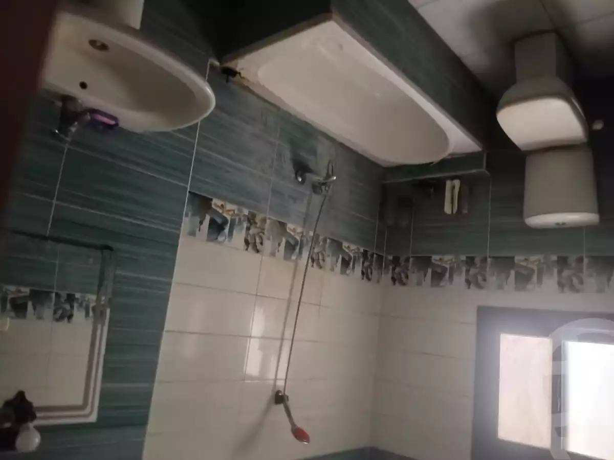 https://aqarmap.com.eg/ar/listing/5743923-for-sale-cairo-ain-shams-ain-shams-el-sharkia
