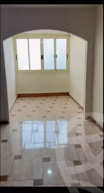 https://aqarmap.com.eg/en/listing/5744433-for-sale-cairo-helwan-helwan-el-sharkeya-mostafa-safwat-st