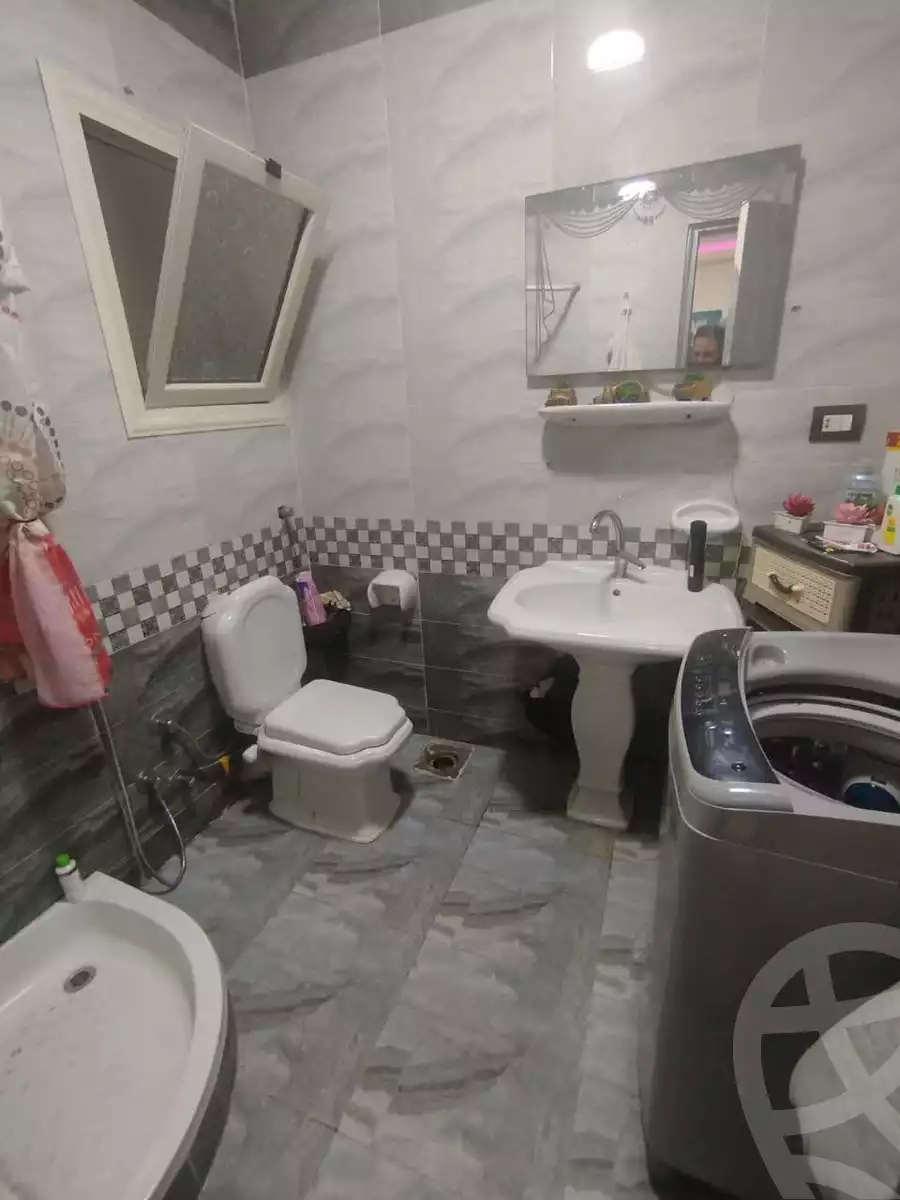 https://aqarmap.com.eg/en/listing/5744998-for-sale-alexandria-l-jmy-lbytsh-mahmoud-awad-st