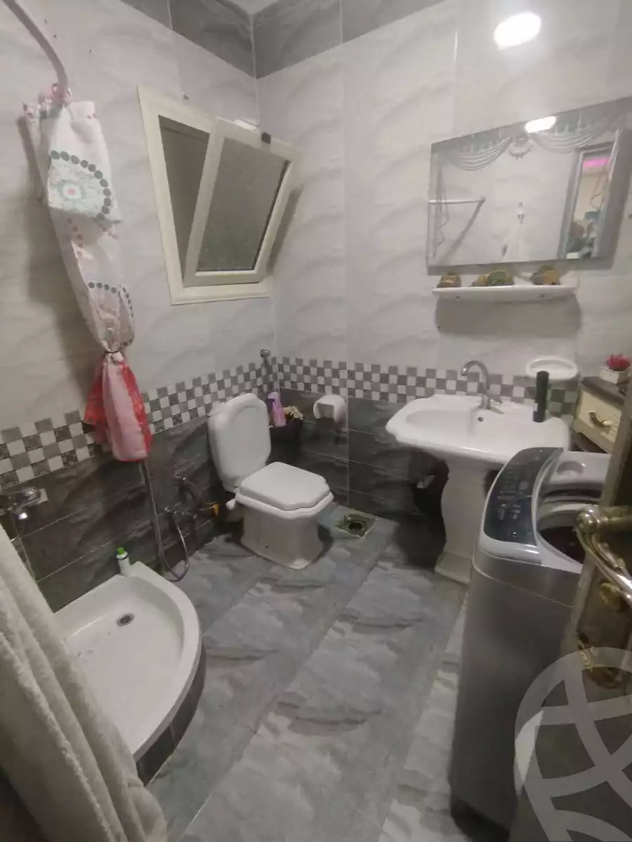https://aqarmap.com.eg/en/listing/5744998-for-sale-alexandria-l-jmy-lbytsh-mahmoud-awad-st