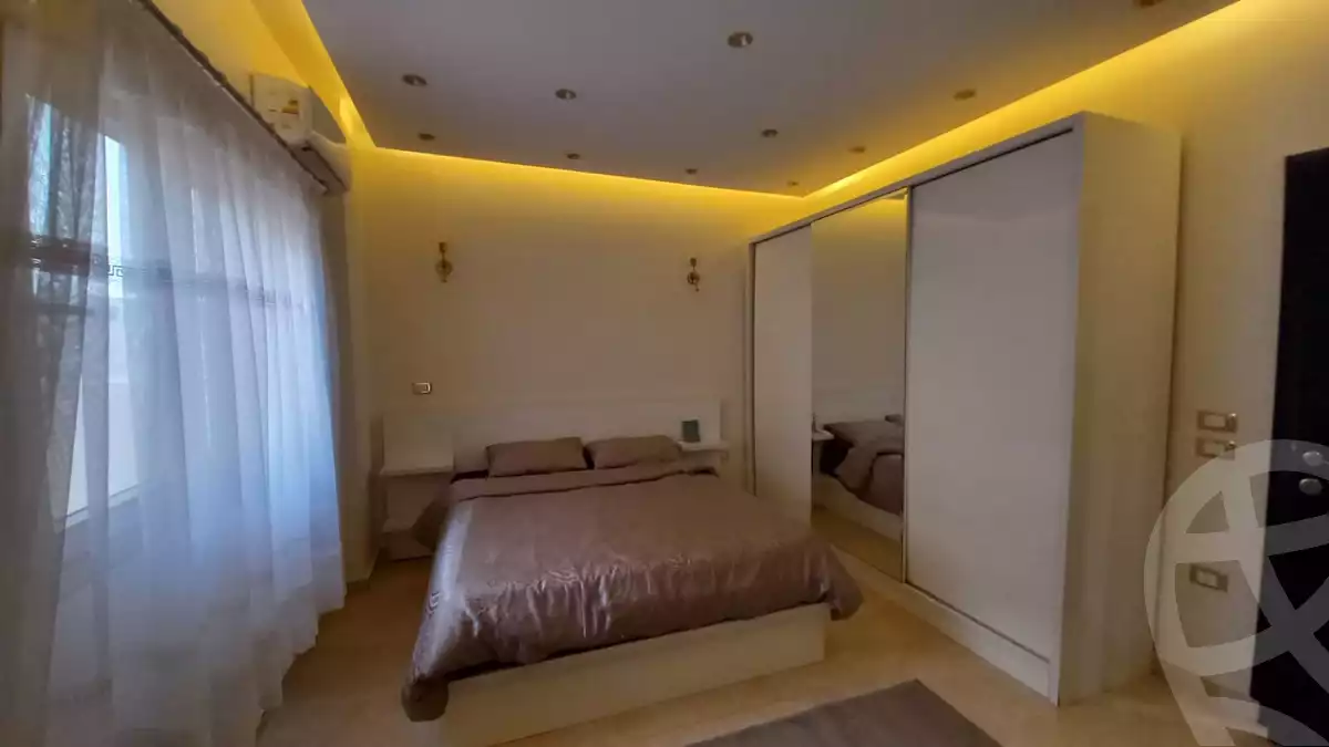 https://aqarmap.com.eg/ar/listing/5747776-for-rent-cairo-new-cairo-compounds-el-mostashareen-compound