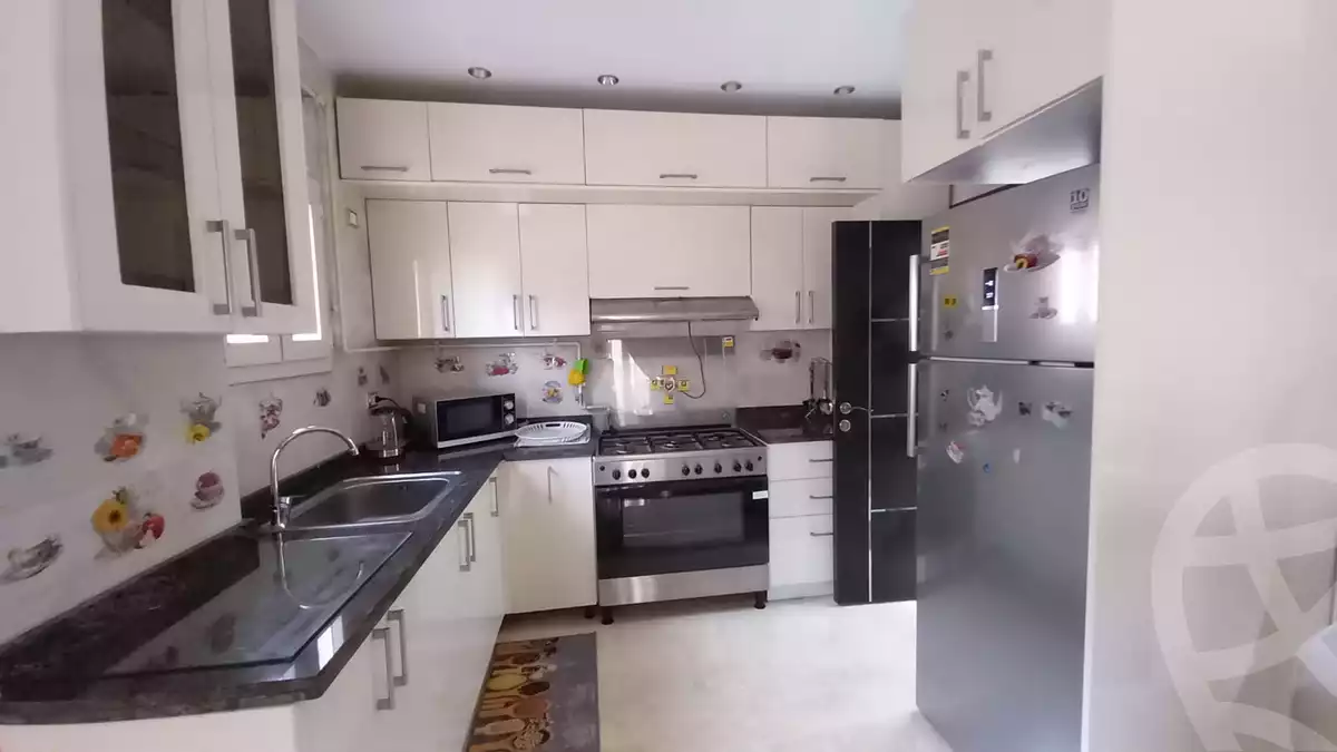 https://aqarmap.com.eg/ar/listing/5747776-for-rent-cairo-new-cairo-compounds-el-mostashareen-compound