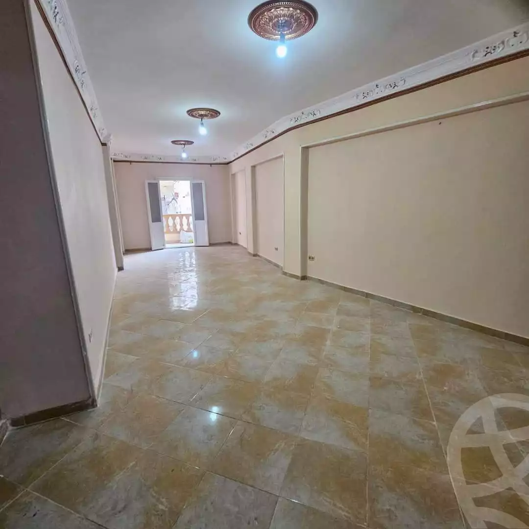 https://aqarmap.com.eg/ar/listing/5748330-for-sale-alexandria-l-jmy-lbytsh-ibrahim-othman-st
