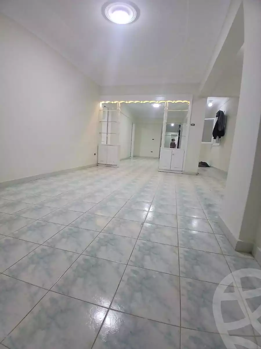 https://aqarmap.com.eg/ar/listing/5749676-for-sale-alexandria-l-jmy-lbytsh-ain-shams-st