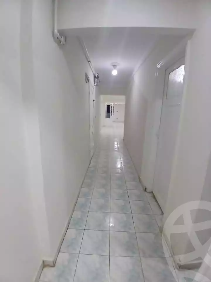 https://aqarmap.com.eg/ar/listing/5749791-for-sale-alexandria-l-jmy-lbytsh-ain-shams-st