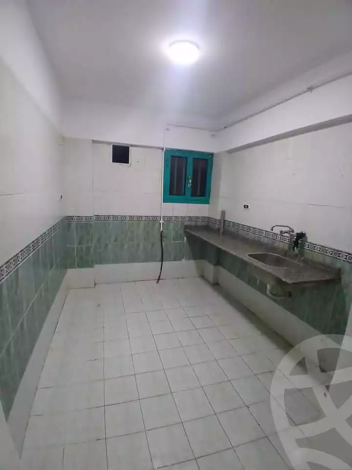https://aqarmap.com.eg/ar/listing/5749791-for-sale-alexandria-l-jmy-lbytsh-ain-shams-st