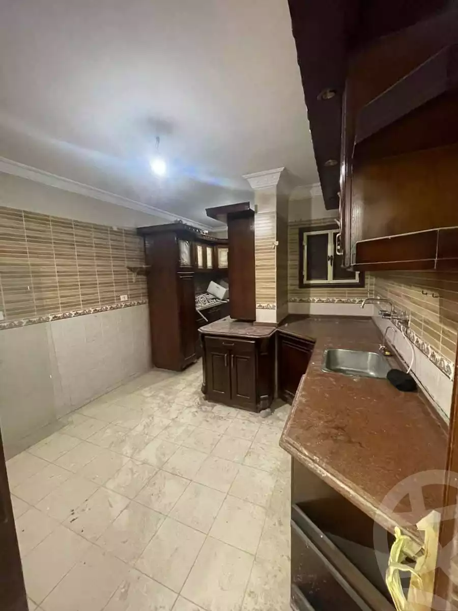 https://aqarmap.com.eg/ar/listing/5750089-for-sale-alexandria-l-jmy-lbytsh-mohamed-el-fardi-st
