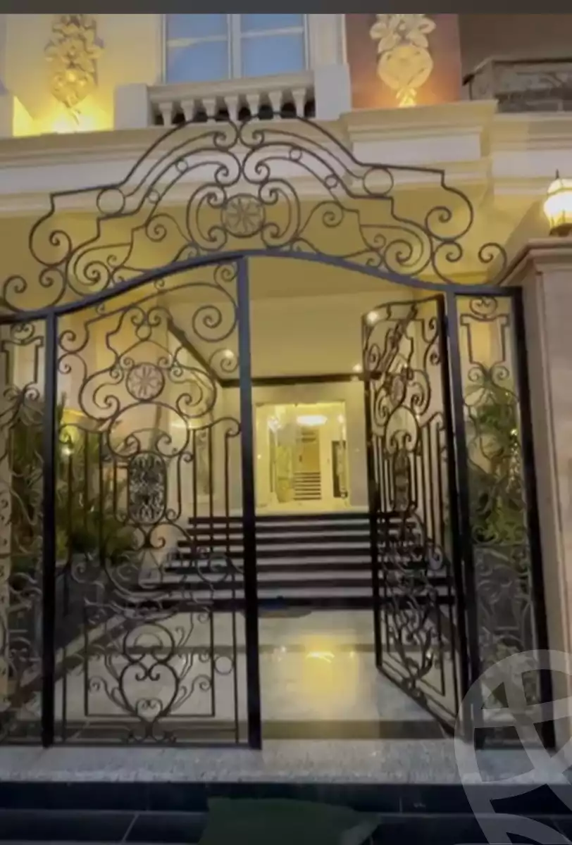 https://aqarmap.com.eg/en/listing/5751912-for-sale-cairo-new-cairo-el-lotus-lotus-north-cairo-new-cairo-el-lotus-lotus-south-the-fourth-area-lotus-north