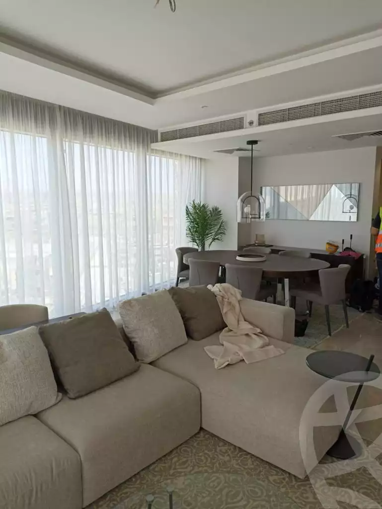 https://aqarmap.com.eg/en/listing/5752003-for-sale-cairo-el-sheikh-zayed-city-compounds-zyd-wr-llttwyr-z-tower