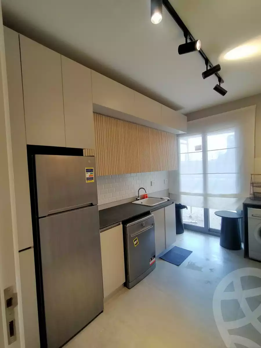 https://aqarmap.com.eg/ar/listing/5753008-for-sale-cairo-el-sheikh-zayed-city-compounds-kmbwnd-fyldj-wyst-dr-llttwyr