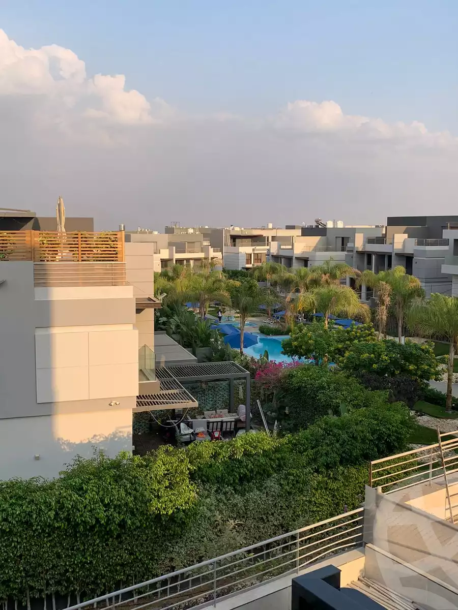 https://aqarmap.com.eg/en/listing/5753426-for-sale-cairo-el-sheikh-zayed-city-compounds-el-patio-zahraa