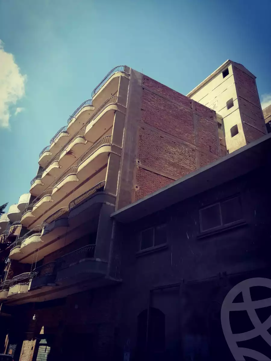 https://aqarmap.com.eg/ar/listing/5755846-for-sale-cairo-madinat-el-salam-al-teroli-st