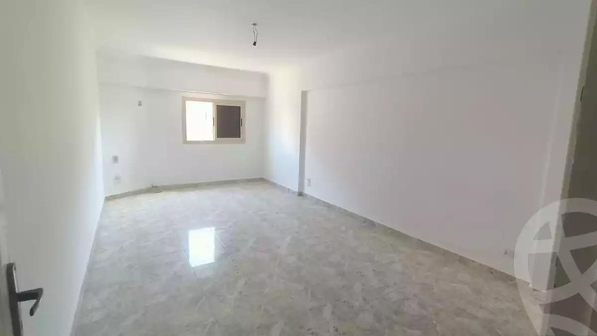https://aqarmap.com.eg/en/listing/5737103-for-sale-cairo-6th-of-october-el-wahatt-road
