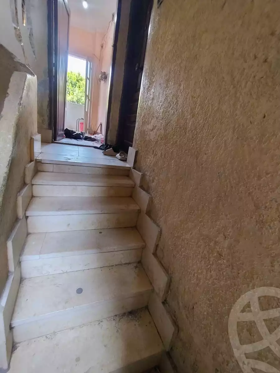 https://aqarmap.com.eg/en/listing/5757987-for-rent-cairo-downtown-bab-el-loaa-mostafa-basha-kamel-st