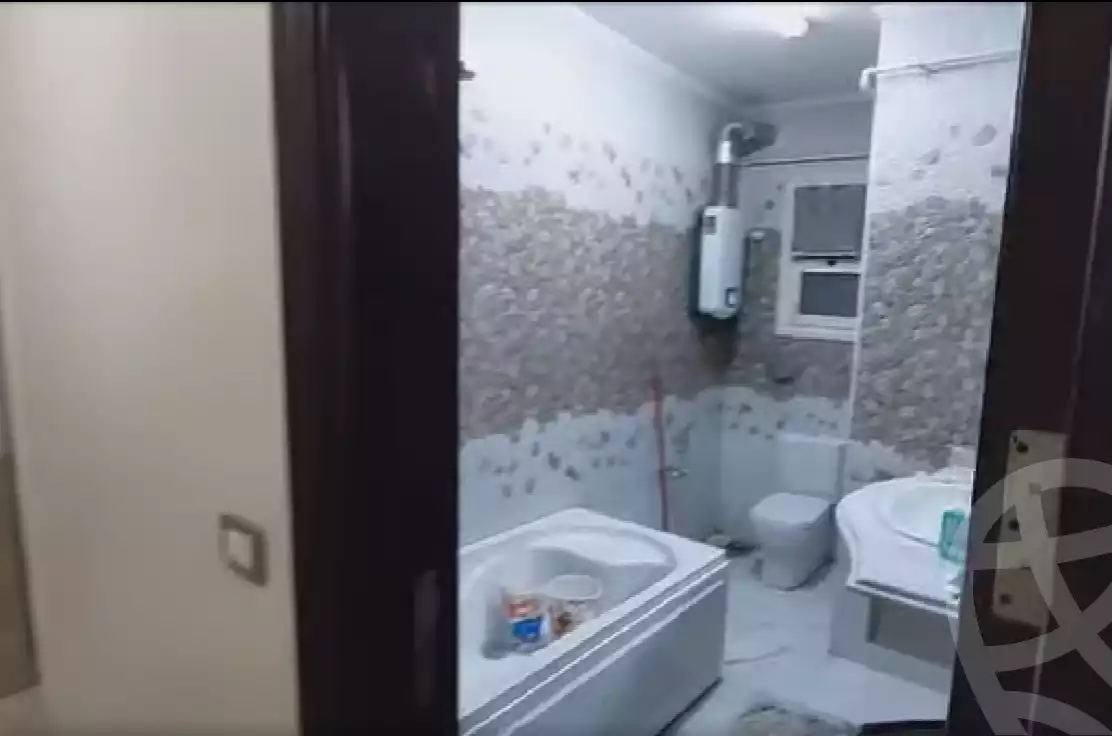 https://aqarmap.com.eg/en/listing/5759331-for-sale-cairo-el-matarya-teraat-el-gabal-st.