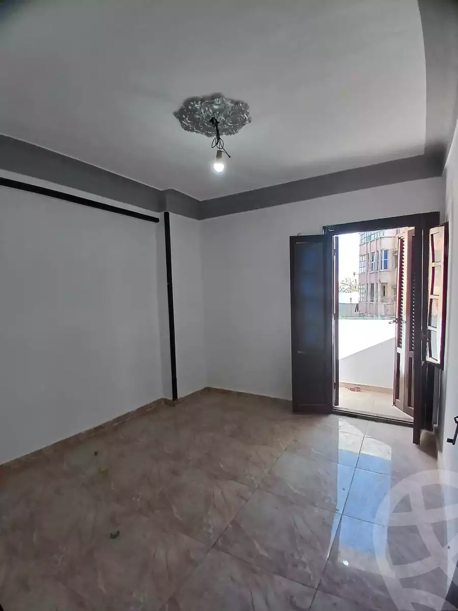 https://aqarmap.com.eg/en/listing/5760671-for-sale-alexandria-bahray-el-anfoshy-al-tarsanah-st