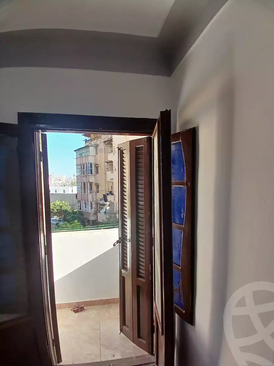 https://aqarmap.com.eg/en/listing/5760671-for-sale-alexandria-bahray-el-anfoshy-al-tarsanah-st