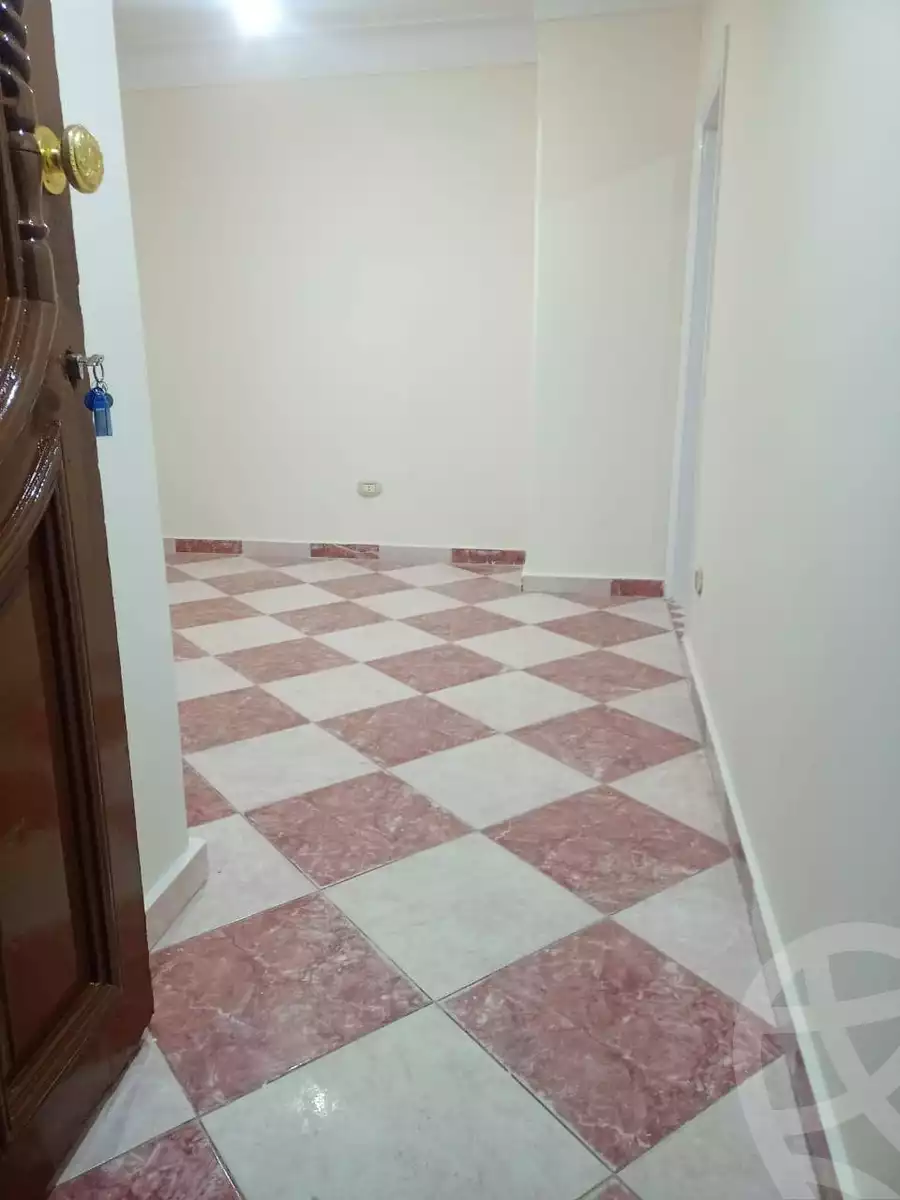 https://aqarmap.com.eg/en/listing/5760721-for-sale-alexandria-bahray-el-anfoshy-sidi-nasr-el-deen-st