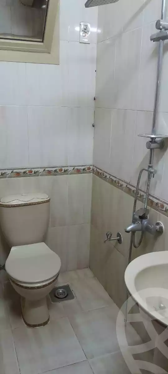 https://aqarmap.com.eg/ar/listing/5761805-for-rent-cairo-ain-shams-ain-shams-el-sharkia