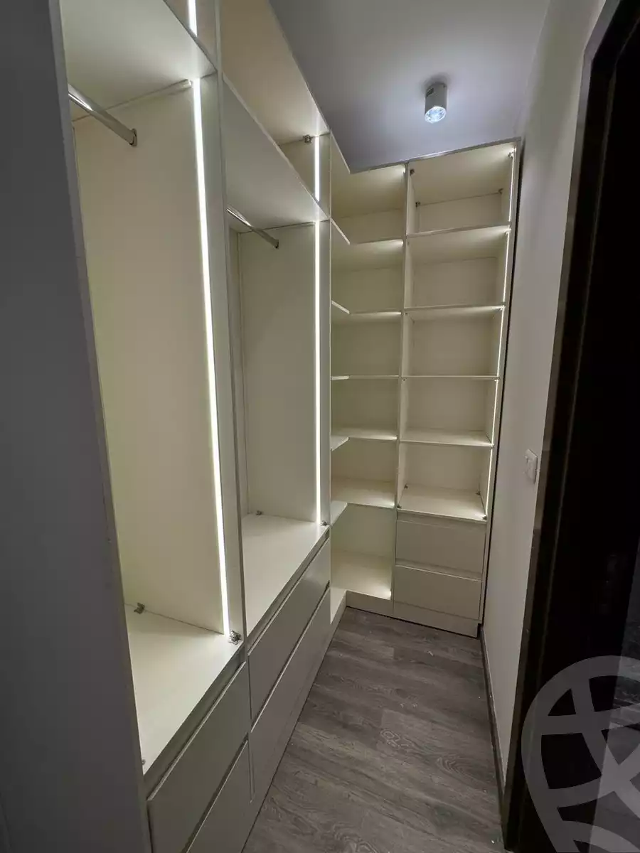 https://aqarmap.com.eg/en/listing/5762829-for-rent-cairo-el-sheikh-zayed-city-compounds-zyd-wr-llttwyr-park-towers-zed-el-sheikh-zayed-compound