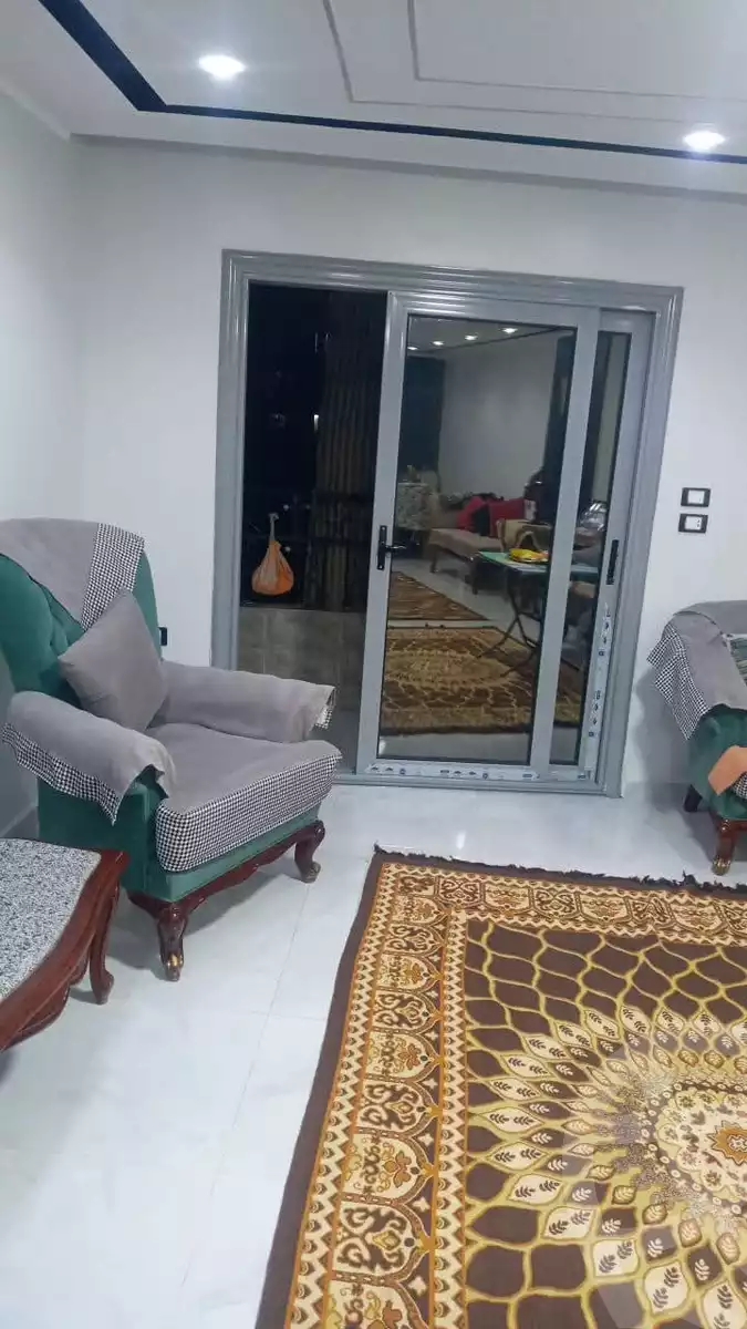 https://aqarmap.com.eg/en/listing/5763105-for-sale-cairo-shoubra-el-sahel-al-sheshini-st