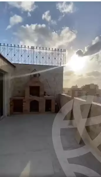 https://aqarmap.com.eg/ar/listing/5763612-for-sale-alexandria-l-jmy-lbytsh-bianchiii