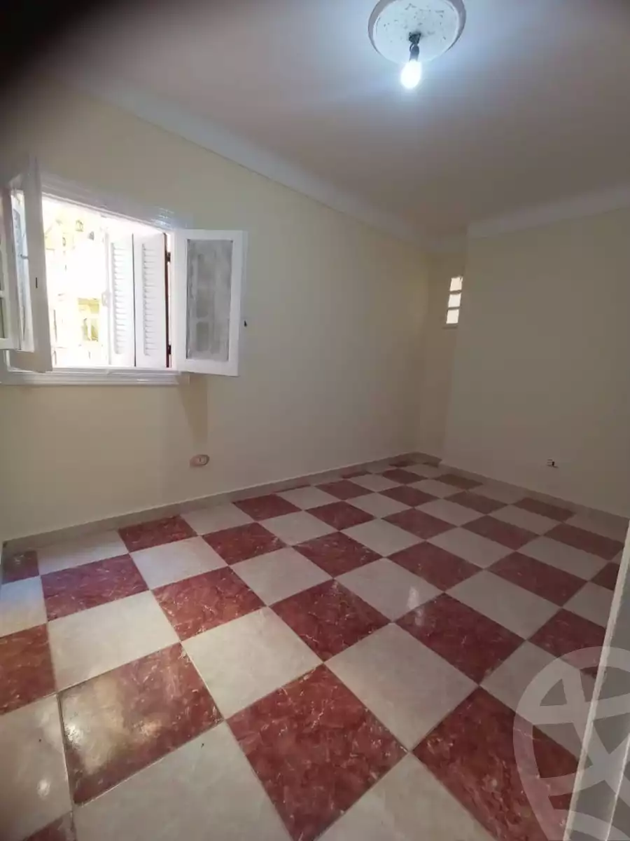 https://aqarmap.com.eg/en/listing/5764778-for-sale-alexandria-bahray-el-anfoshy-sidi-nasr-el-deen-st
