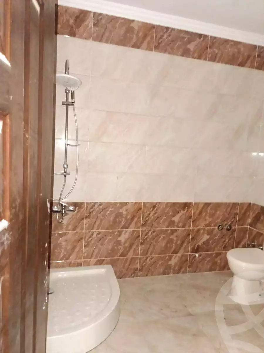 https://aqarmap.com.eg/en/listing/5765460-for-rent-cairo-mokattam-lhdb-l-ly-s-zone