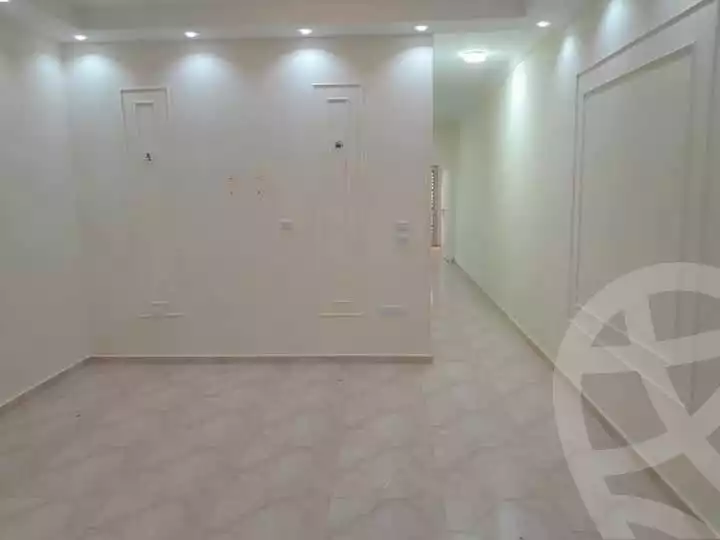 https://aqarmap.com.eg/en/listing/5765561-for-sale-cairo-mokattam-lhdb-l-ly-el-naforah-square