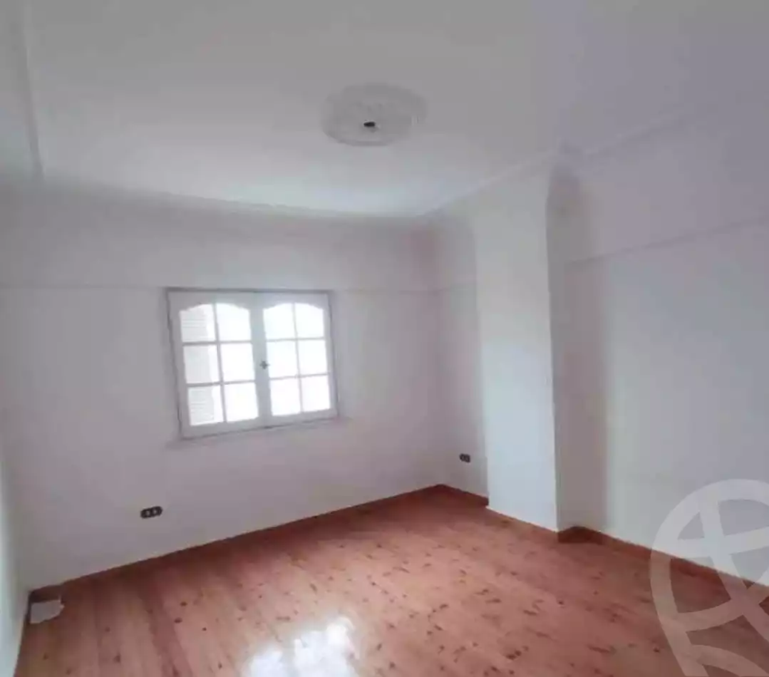 https://aqarmap.com.eg/ar/listing/5768635-for-sale-alexandria-zezenia