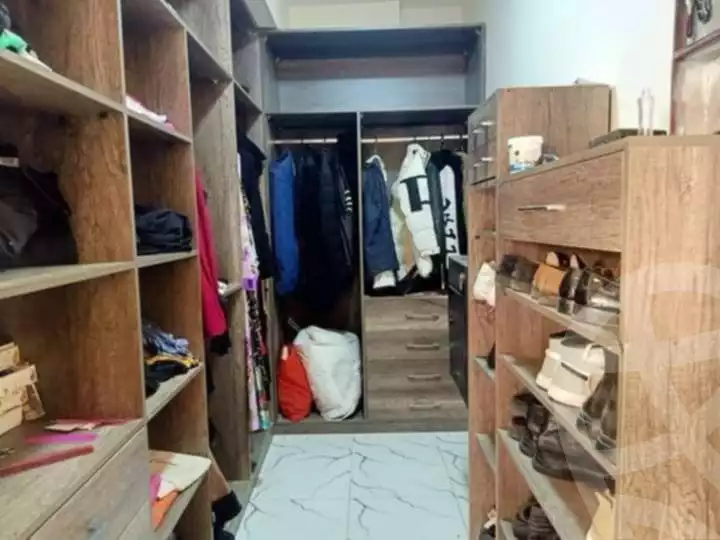 https://aqarmap.com.eg/ar/listing/5768665-for-sale-cairo-ain-shams-ain-shams-el-sharkia-el-eshrein-stt